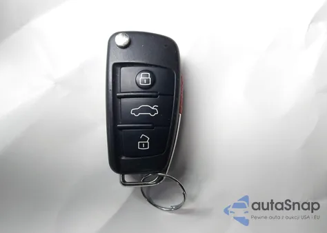 2018 Audi S3 2.0T Premium Plus/2.0T Tech Premium Plus z USA, uszkodzony, nr VIN WAUB1GFF8J1083258